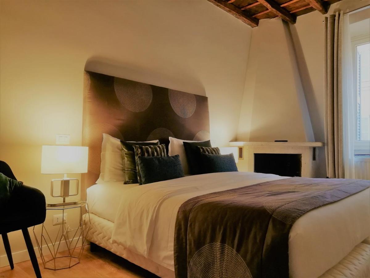 เตรวี บีบี โบ บูทิก โฮเทล Hotel โรม ภายนอก รูปภาพ