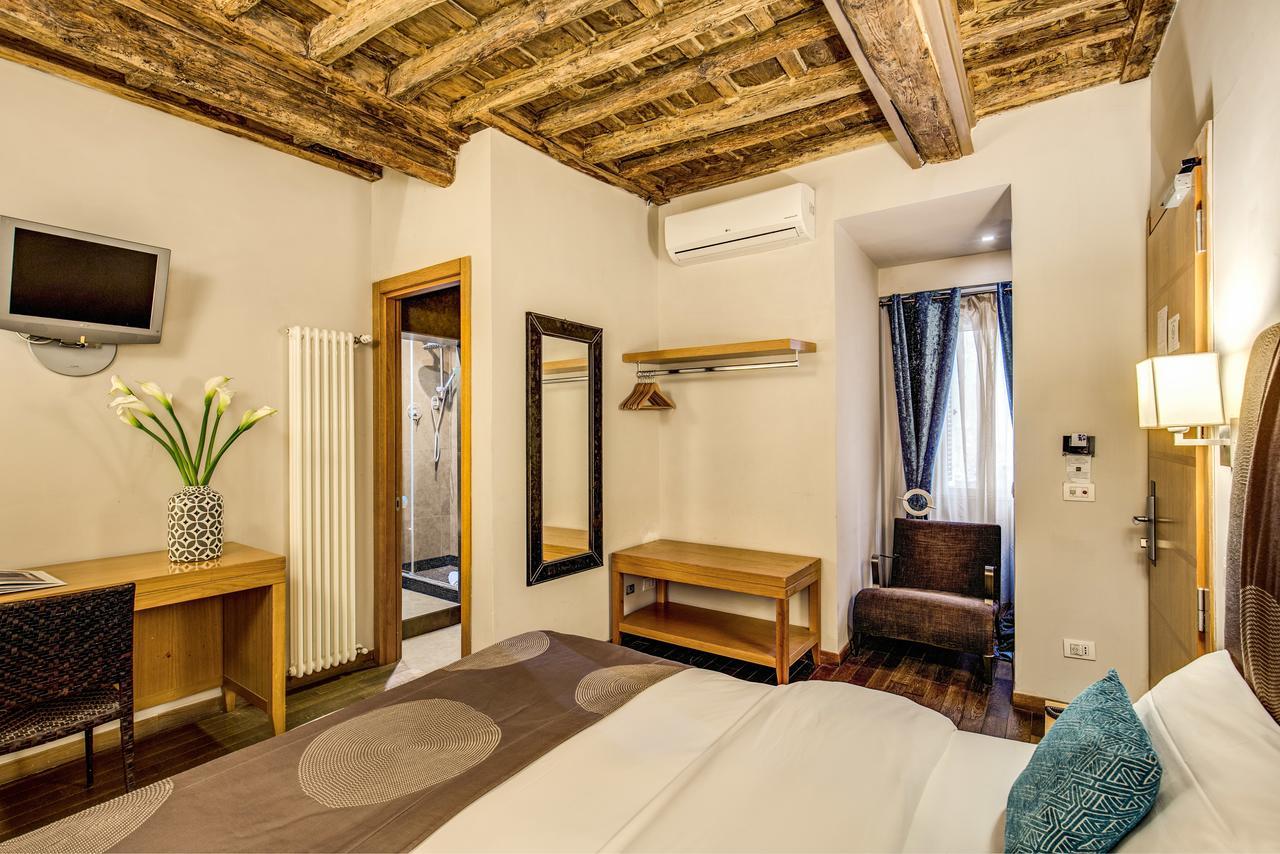 เตรวี บีบี โบ บูทิก โฮเทล Hotel โรม ภายนอก รูปภาพ
